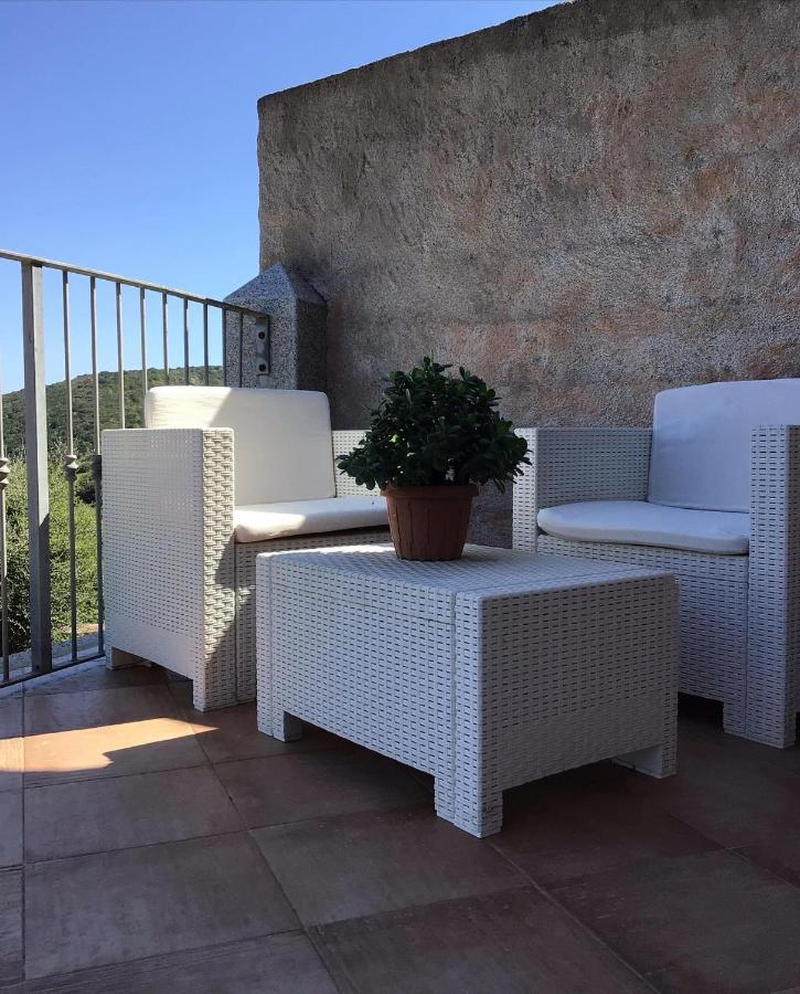 Agriturismo Lu Stabbiacciu Aglientu Ngoại thất bức ảnh