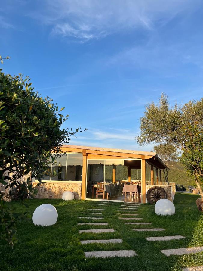 Agriturismo Lu Stabbiacciu Aglientu Ngoại thất bức ảnh